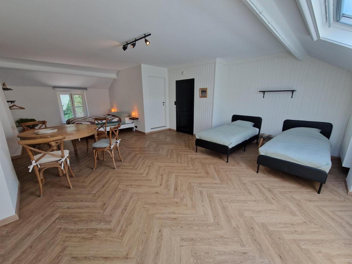 Bed and Breakfast Habitat Momignies Екстер'єр фото