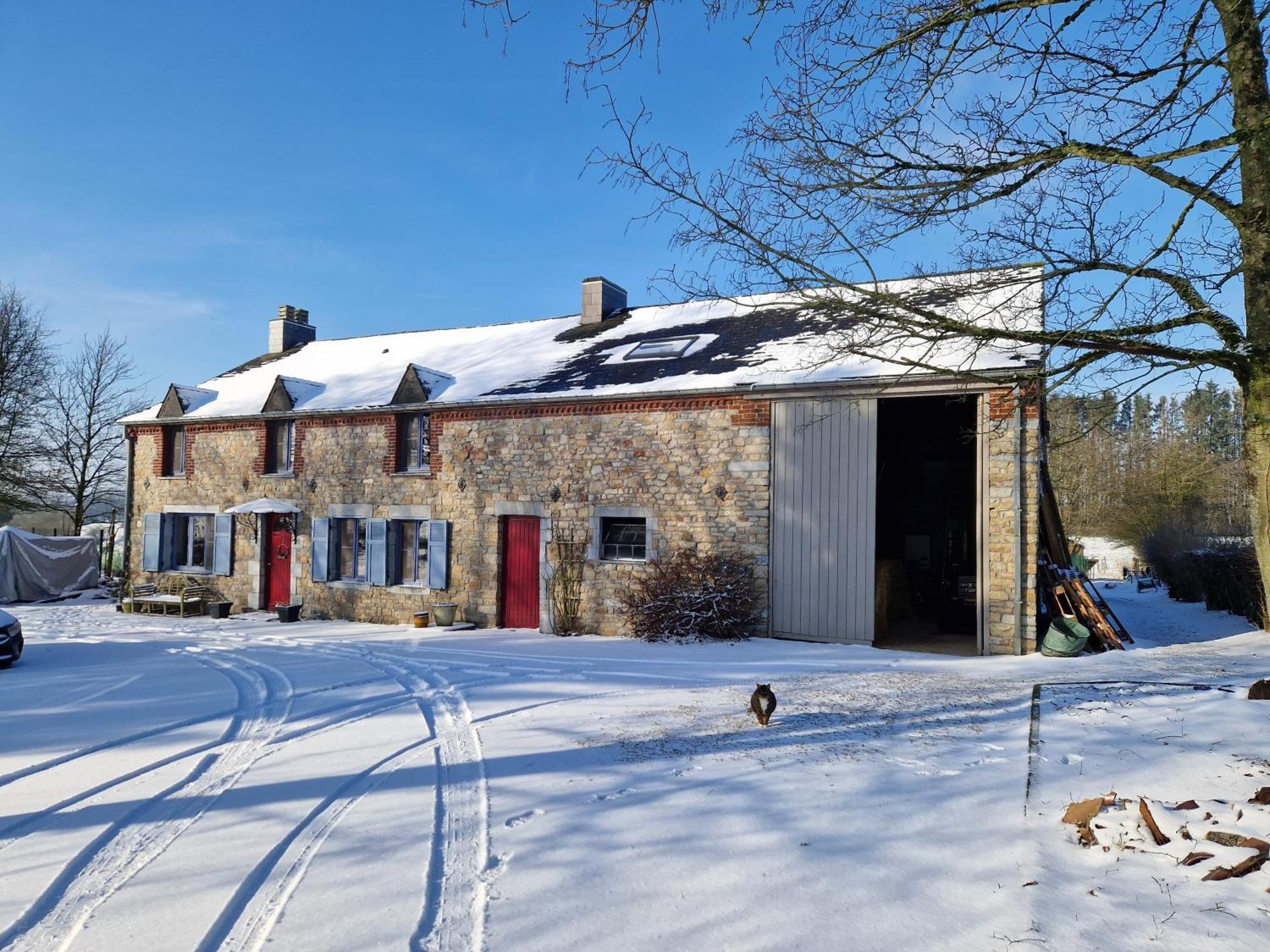 Bed and Breakfast Habitat Momignies Екстер'єр фото